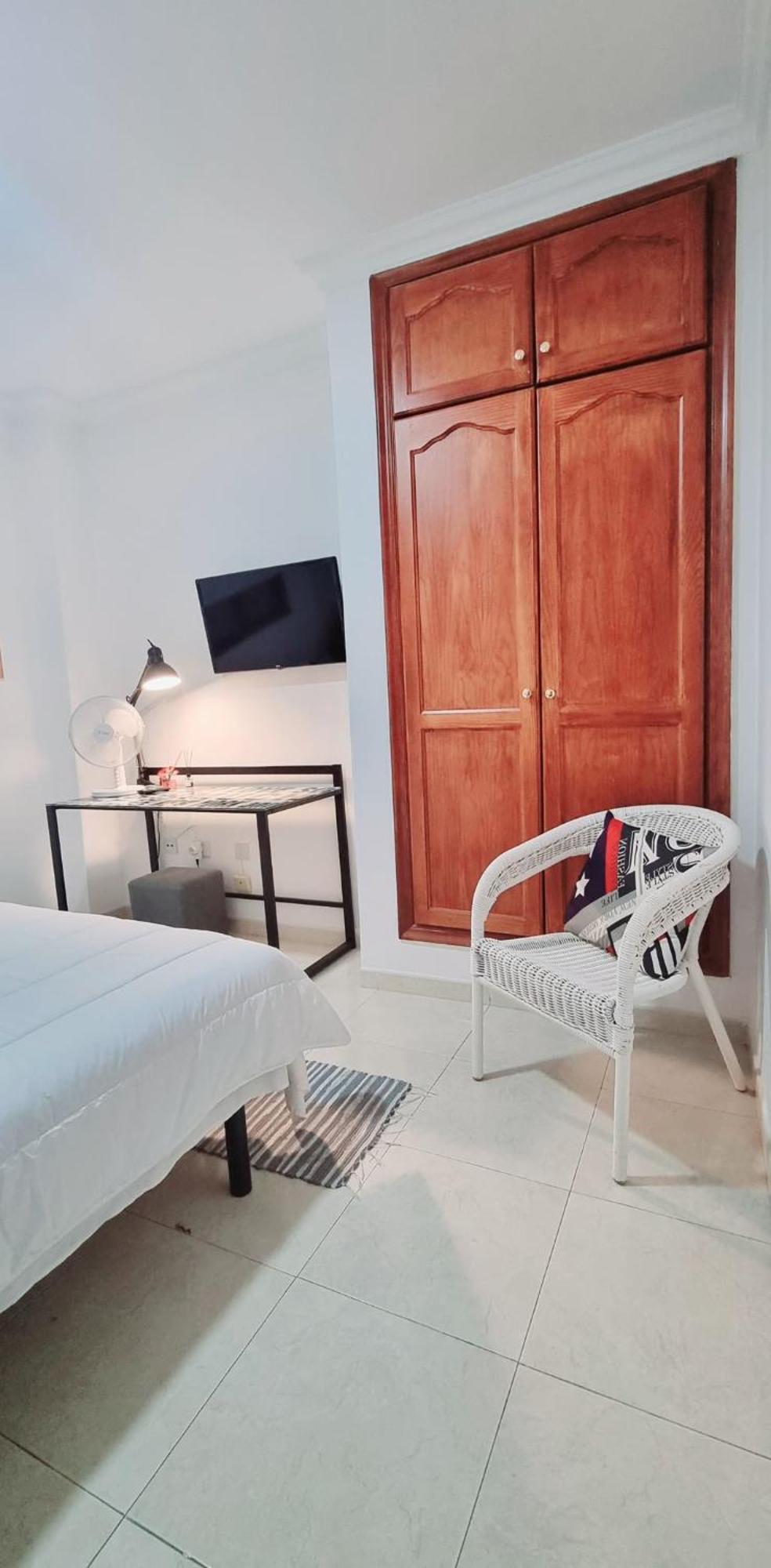Almar We Go! Habitaciones Privadas En Alcala - Private Rooms - Pieces Privees - In Shared Apartment Экстерьер фото